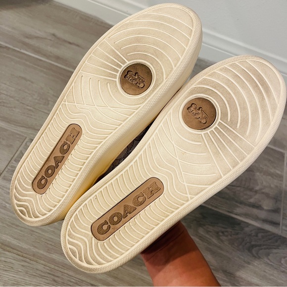 Coach Women’s Lowline Signature Sneakers with Low Top Coated Canvas - Picture 8 of 11